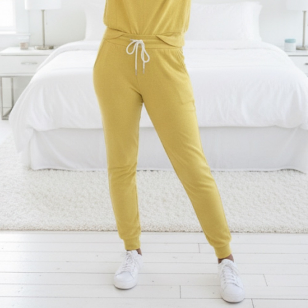 Mate the Label organic cotton Terry front Pocket Sweatpants yellow joggers XS